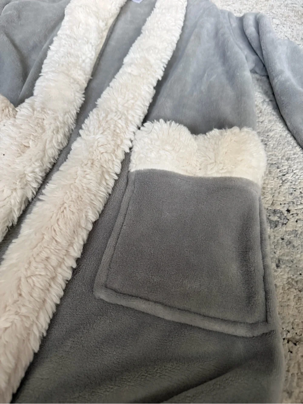Pottery Barn Teen Hooded Gray Robe with Cream Sherpa Trim